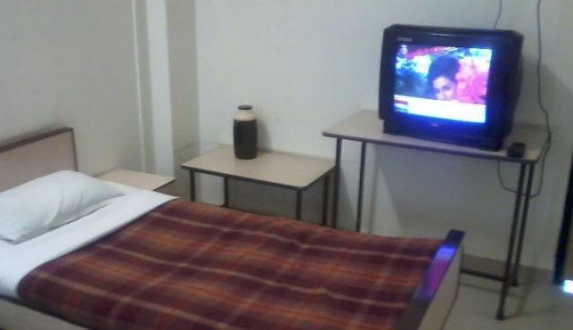 Hotel Gomatgiri-Executive Non AC